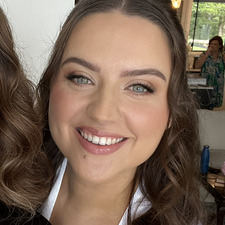 Mikaela Hellyar