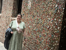 Taylor (ReadingTayles)