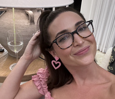 Deandra McTarsney
