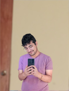 Nicolás