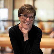 JoAnn  Dickinson