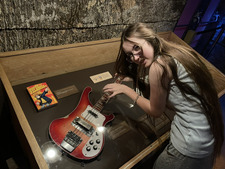 Maizee doesn’t effing read but downloaded the app anyway