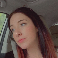 Daisy White