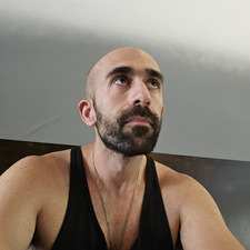 J