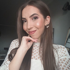 Alexandra Miu