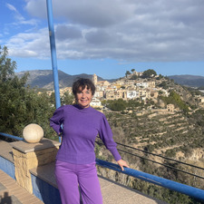 Yolande Dehandtschutter