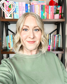 Morgan Beynon (loriwaylittlelibrary)