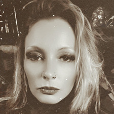 Cynthia Lee