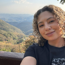 Naomi Santos