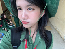 thỏ ôm