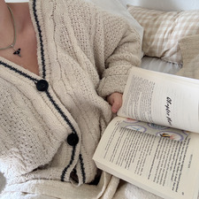 bailey (bibliophilebailey)