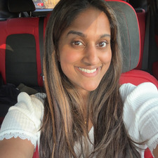 Nivia Suresh