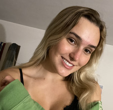 Averie Roberts