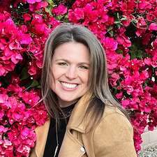 Carrie McElvain
