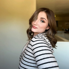 Danyelle  Larson