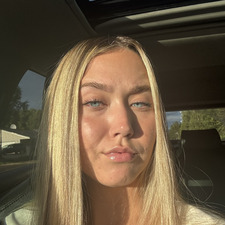 Savannah White