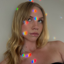 caroline °❀⋆.ೃ࿔*:･