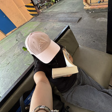 . ݁₊ ⊹ ໒꒱ lau °. *  ୨ ৎ