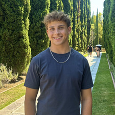 Logan Ash