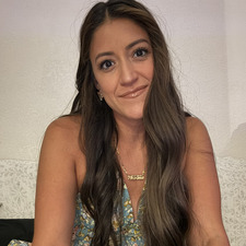Yesenia Helms