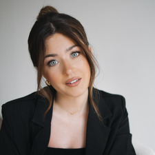 Marie White