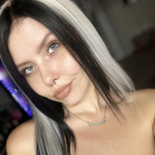 Coty &#x1f987;&#x1f5a4;