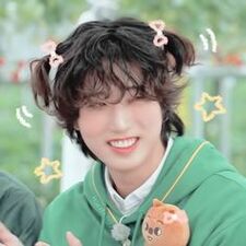 ✰ g i g i - jisung's version ✰