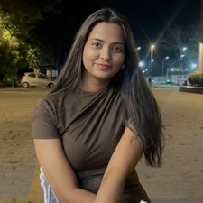 Dr Prakriti