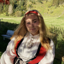 Serine Mathea
