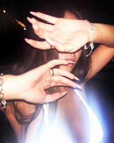 isabella ⋆˚✿˖°