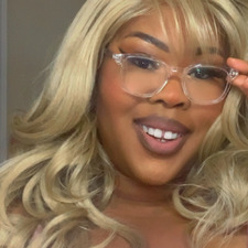 Aphrodite the Reader  ✨