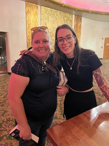Amanda Glass