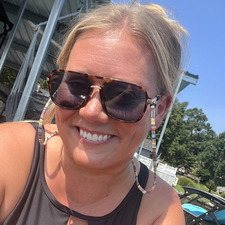 Erin Hoversten-Majewski