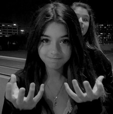 Allison the chameleon (slightly nuts) (pls frq me)