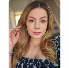Lara Shanahan 