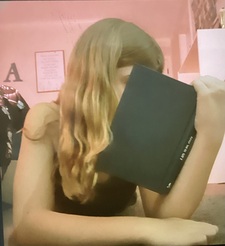 ꧁༺ Abby Grace ༻꧂