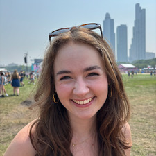 Anna Lowe