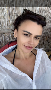 Anna Surlea