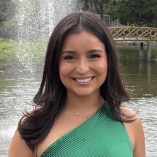 Alejandra Hernandez