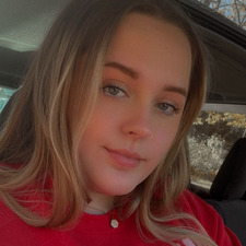 Kelli P