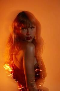 evieee (taylor's version)