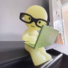Jaylan_reads