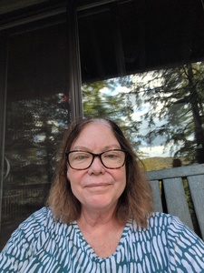 Suzanne Smith