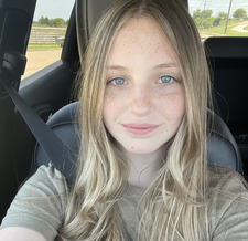 Jamie ✝️ Marie