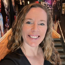 Stephanie Weisgerber