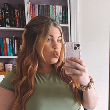 Danielle_simone