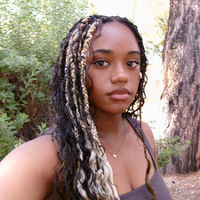 ౨୧˚avonna ⟡.•