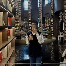 Max Lau • Maxxesbooktopia