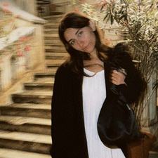 Roberta R