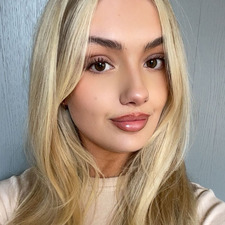 Holly Scott